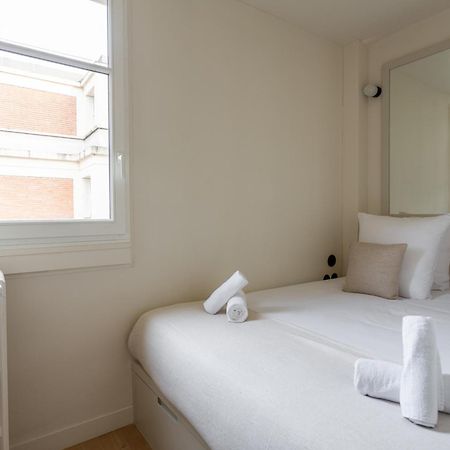 The Carla Suite Eiffel Tower View Paris Bagian luar foto